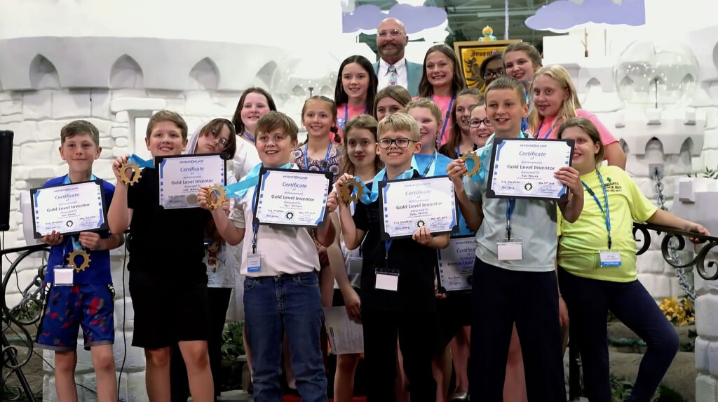 2023 Regional Inventionland Contest. Photo of the contestants